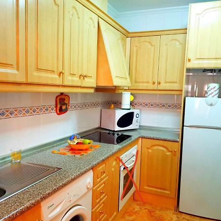 Sunny Appartment In The Center Торевьиа Экстерьер фото