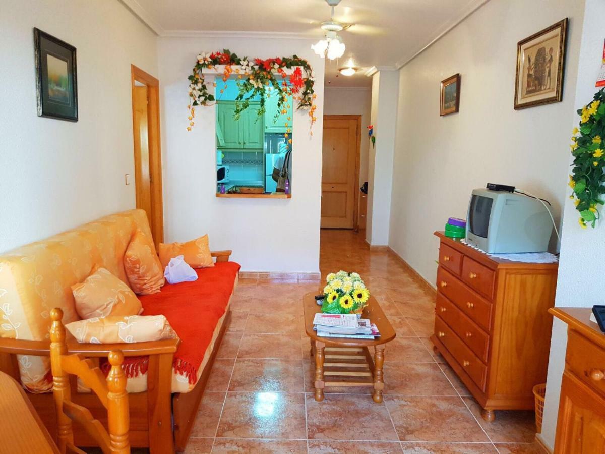 Sunny Appartment In The Center Торевьиа Экстерьер фото